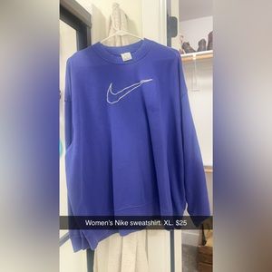 Women’s Nike sweatshirt. Size XL. Used handful of times. Smoke-free home.